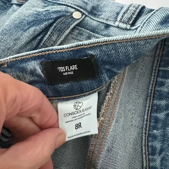 Express Women's Light Blue 70s Flare Jeans - Picture 3 of 3